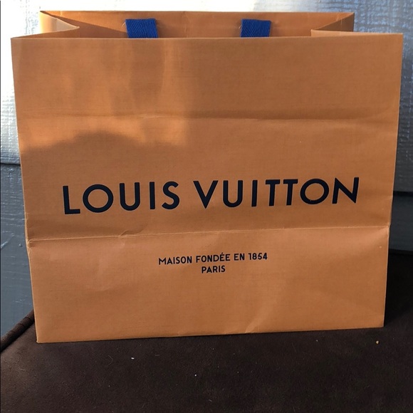 Louis Vuitton black belt - Picture 5 of 5